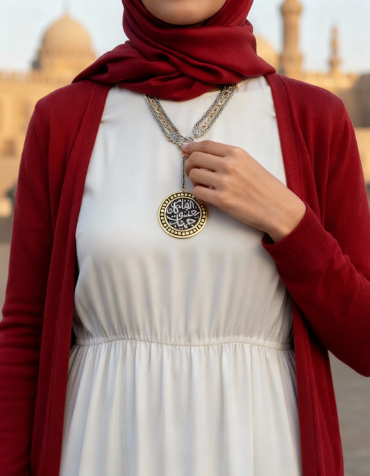 مجموعة دلايات الخط العربي - مطلية بالفضة