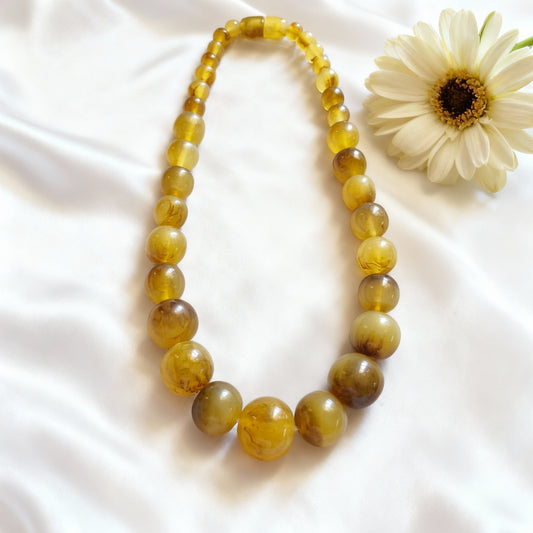 Amber Short Yellow Ball Necklace