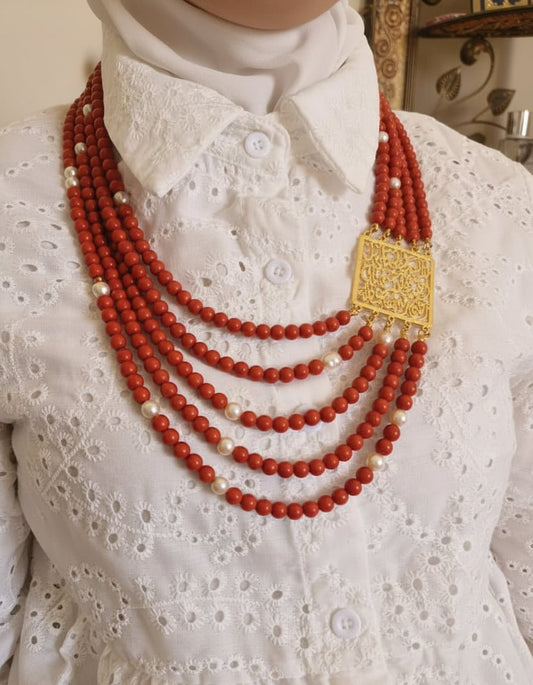 قلادة عربية - مرجان أحمر ولؤلؤ