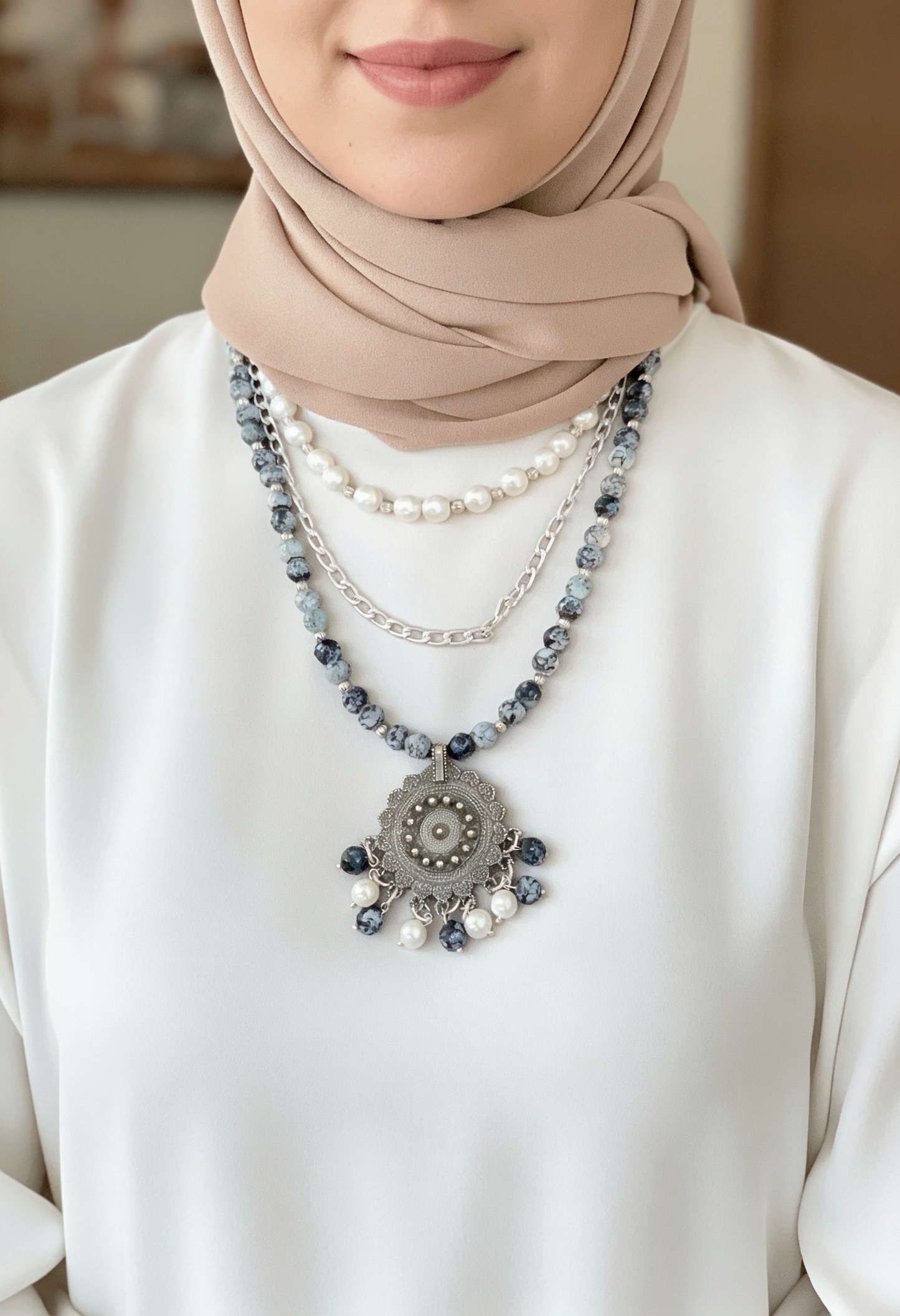 Doaa Necklace - Agate Stones