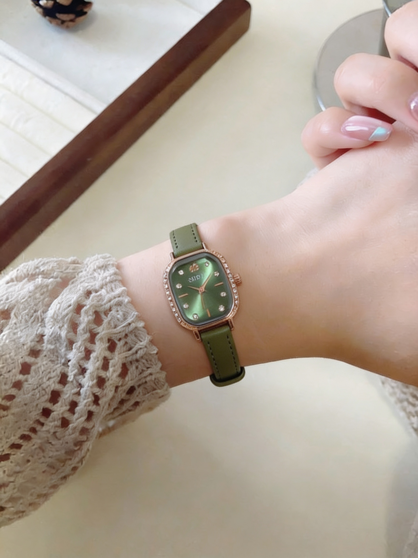 Diana Watch