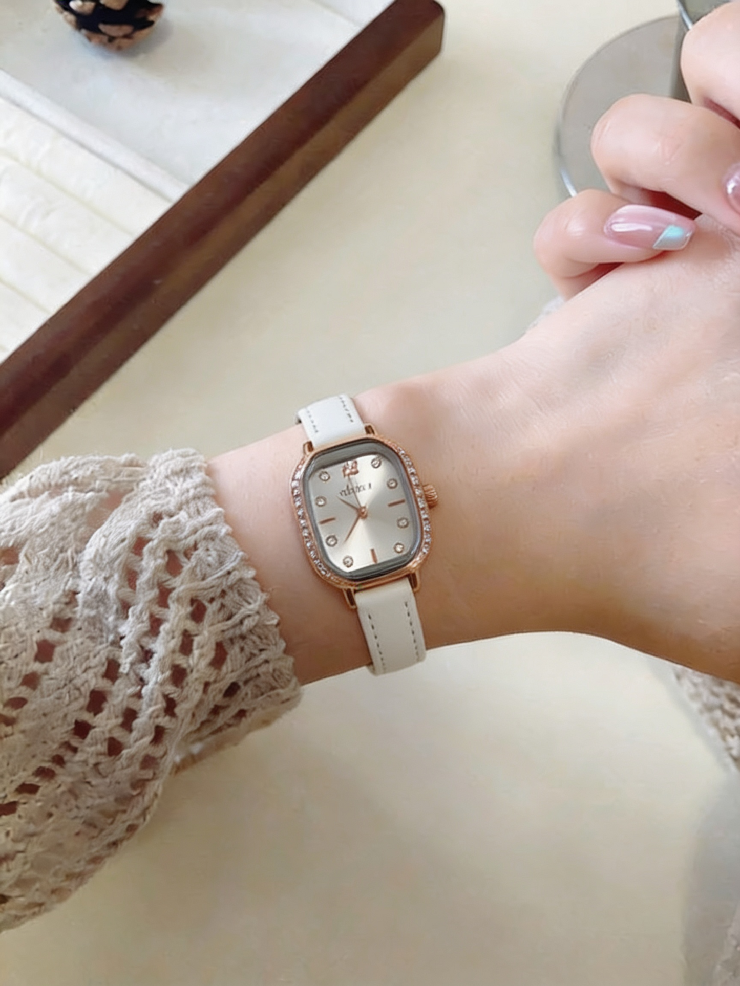 Diana Watch