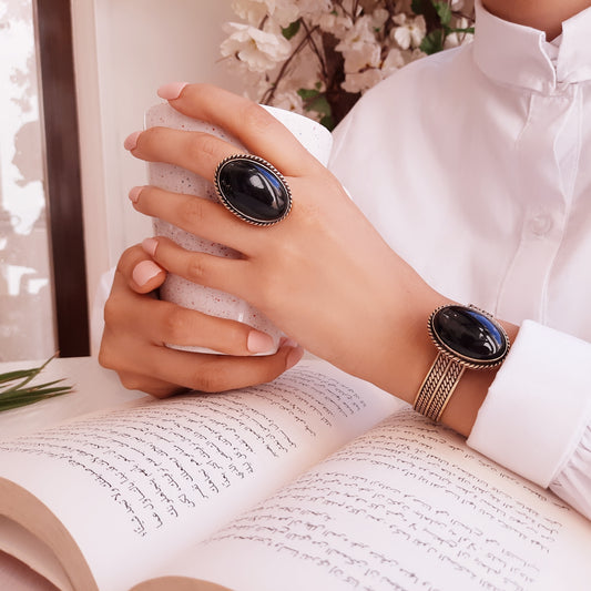 Wafaa Black Set –  Bracelet and Ring