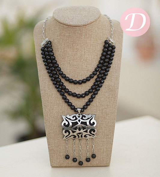 Black Ornament Necklace