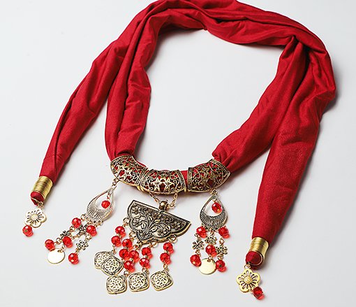 Red Hur Necklace Scarf