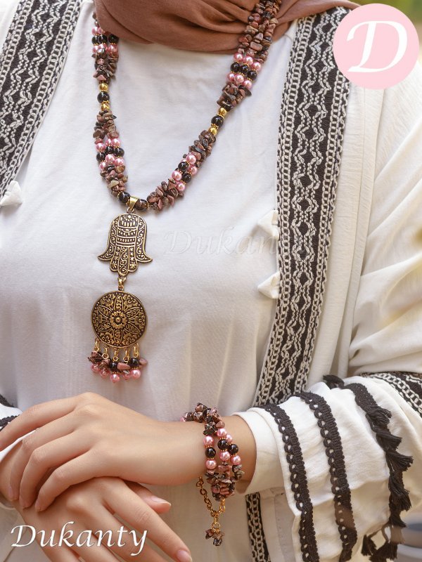 Hamsa Set - Agate With Pearls and Broken Shells